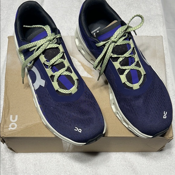 Men’s On Cloudmonster Açaí/Aloe Size 10‎ M new in box